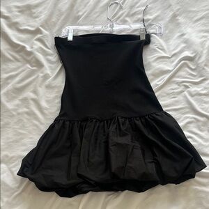 Elegant Black Strapless Dress